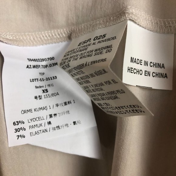 MaxMara Weekend Embellished Short Sleeve Shirt Sz XS - Picture 4 of 15